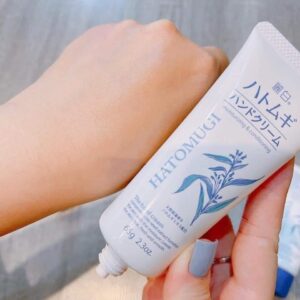 Kem dưỡng ẩm mềm mịn và chống nhăn da tay Reihaku Hatomugi Hand Cream (65g)