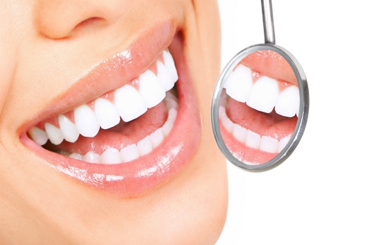 Bí quyết duy trì hàm răng trắng sáng bóng