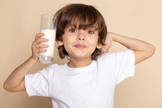 Thực phẩm giúp trẻ ngủ ngon sữa ấm cùng Go1care